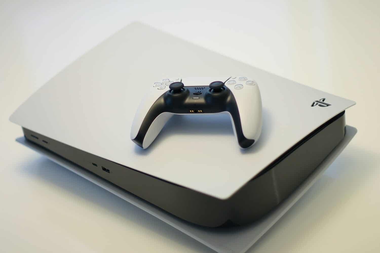 PlayStation 5は“縦置き”で使用すると冷却用の液体金属が漏れて故障する可能性がある