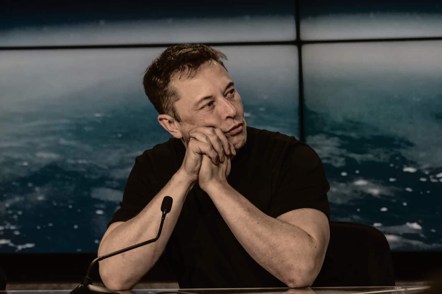 Elon Musk氏、コロナ研究所起源説を支持したとして中国から警告 を受ける
