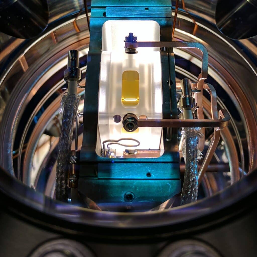 量子コンピュータを使い化学反応を1000億分の1まで遅くして観察することに成功